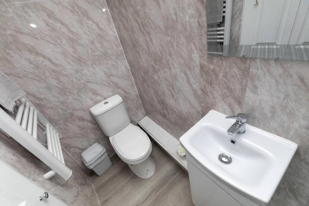 Luxury Living - Lovely 1 Bedroom Apartment Stockton-on-Tees Exterior photo