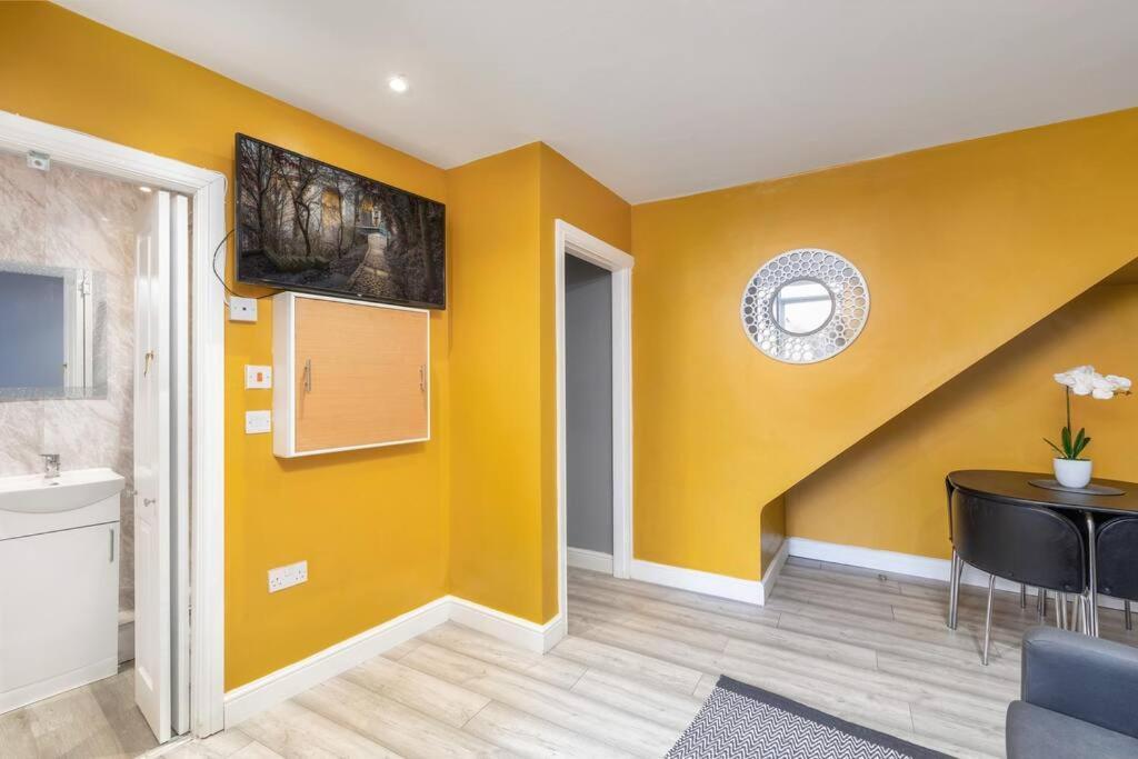 Luxury Living - Lovely 1 Bedroom Apartment Stockton-on-Tees Exterior photo